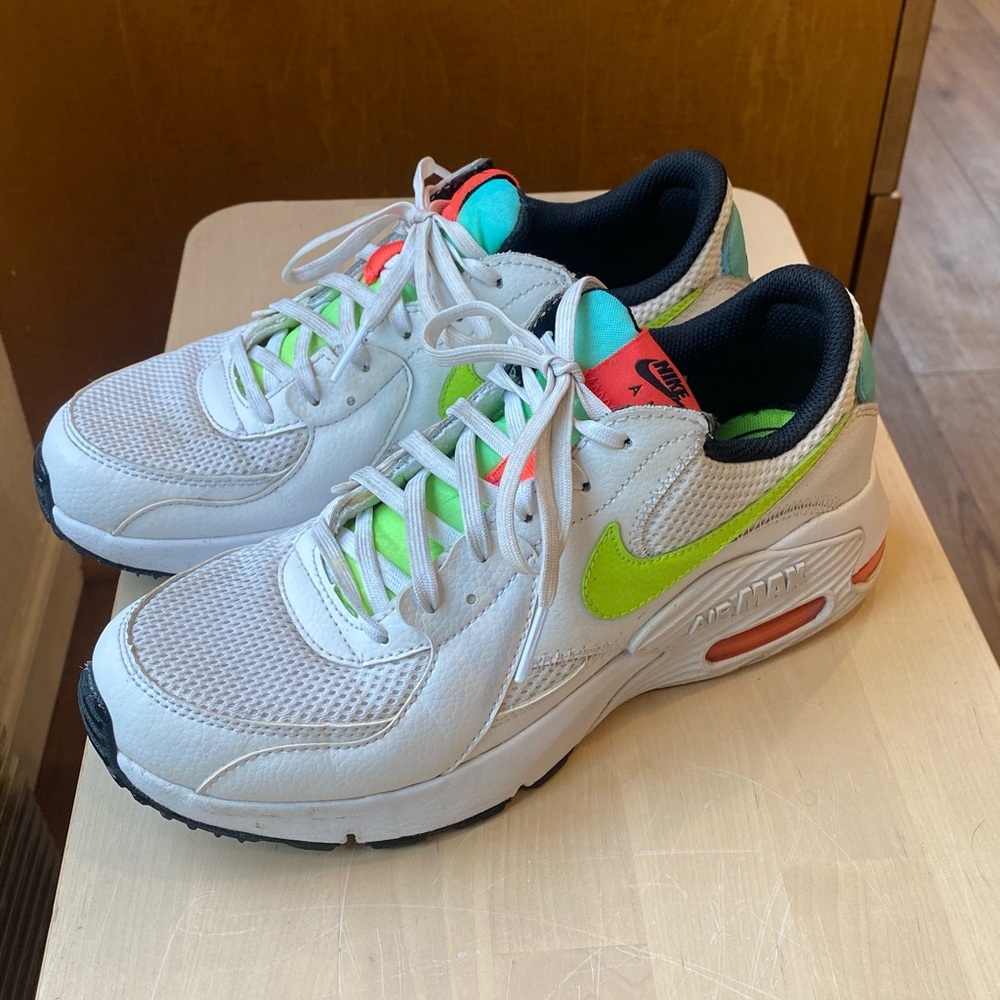 Nike Air Max Excee white volt black